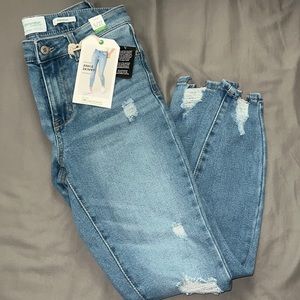 NWT mid-rise skinny ankle jeans | size 5/27